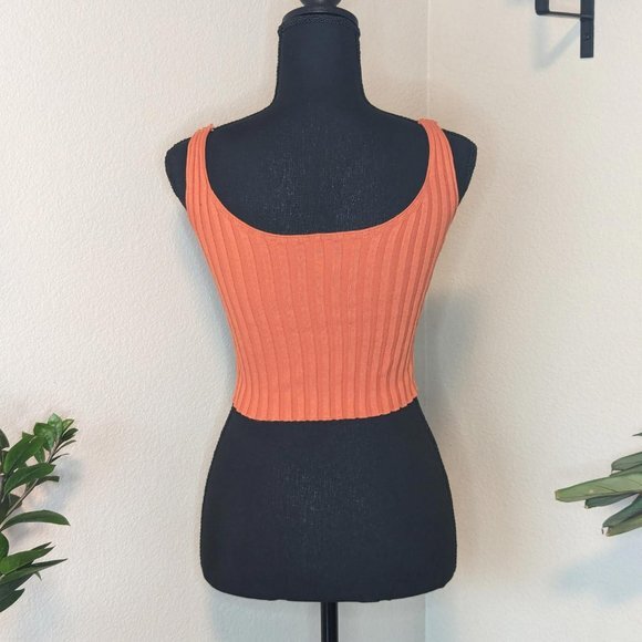 Burnt Orange‎ Cropped Ribbed Tank Top - Picture 2 of 6